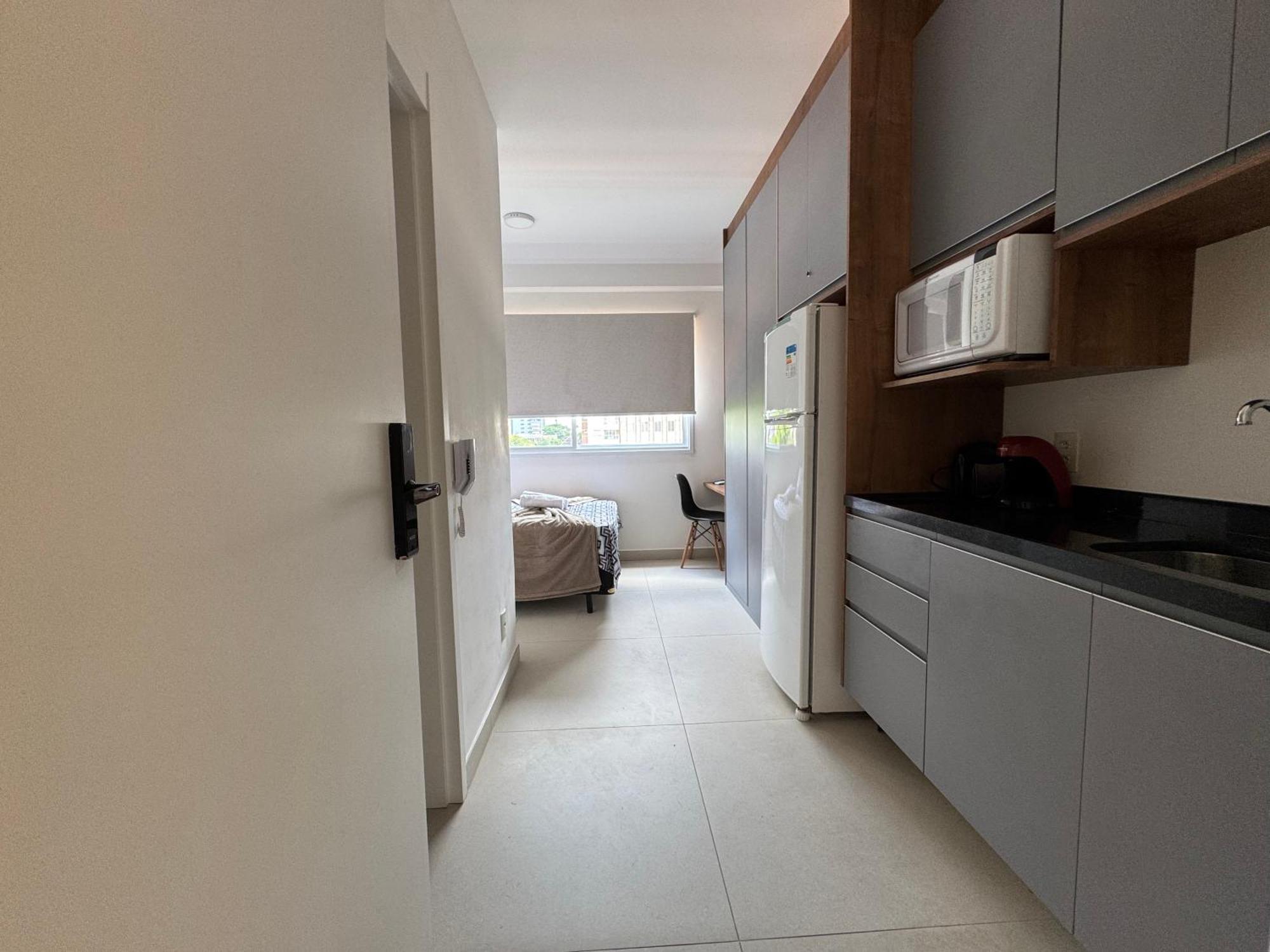 Apartamento 513 - Cozy & Complete, Walk To Hospitals, Ibirapuera & Av Paulista! *